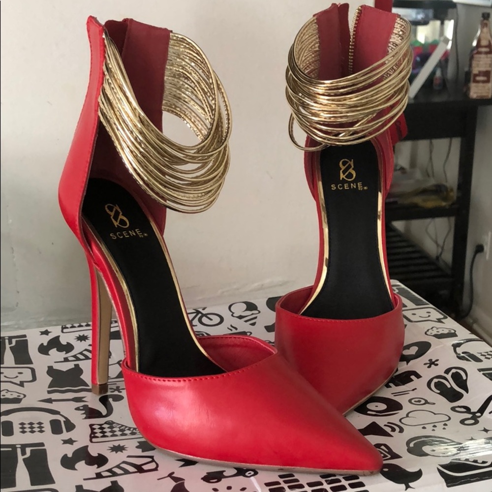 A beautiful Harpa Shoes